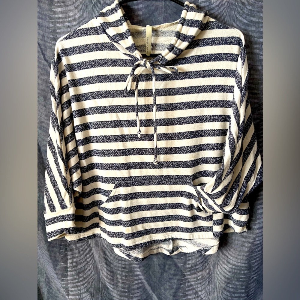 80’s Vibe Crop Hoodie
